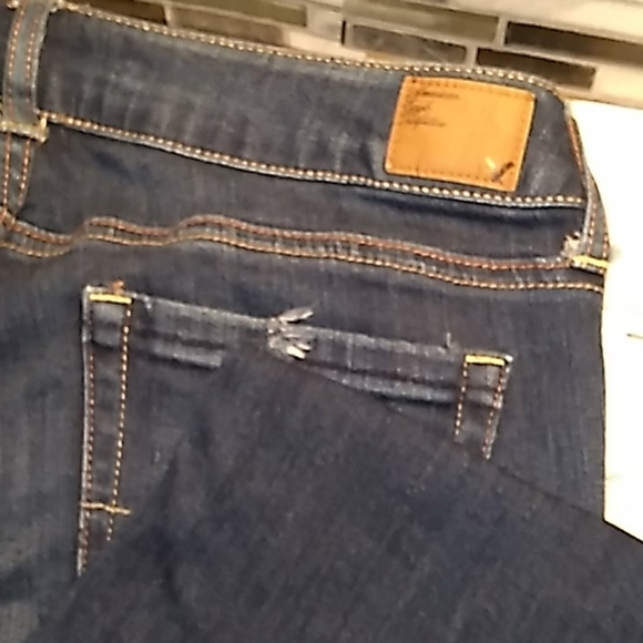 American Eagle Favorite Boyfriend 8 bootcut - Picture 3 of 5